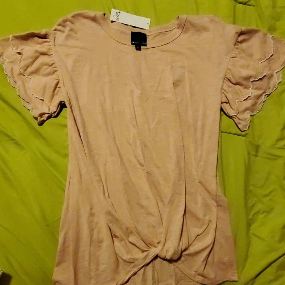 Dusty rose knotted front shirt.
